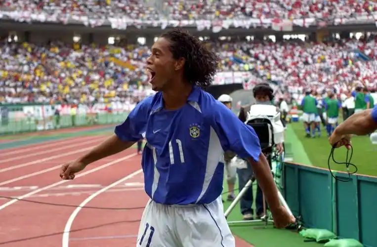 盛大的足球 盛大的足球