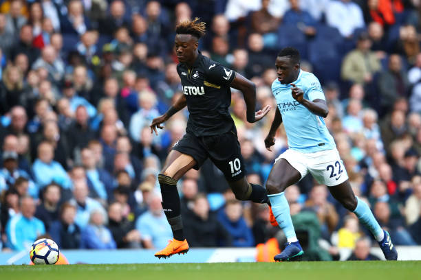 交手后发生 交手后发生